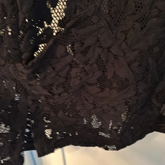 Zara Lace Jacket - Picture 4 of 15